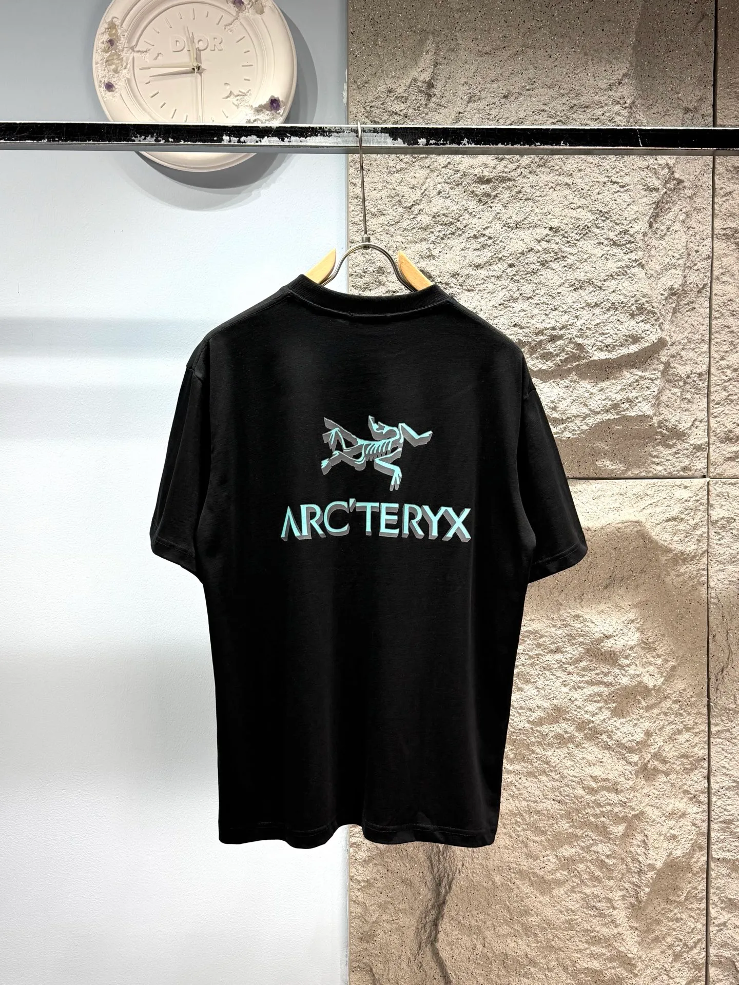 ARCTERYX* ‼️ T ® 🖤 g ， Breathable ! ， + ， ， ， ， ! ⚠️ ： ⚠️SG 26309 Same Style 𝐂𝐎𝐋𝐎𝐔𝐑：White Black 𝐒𝐈𝐙𝐄：S-XXL